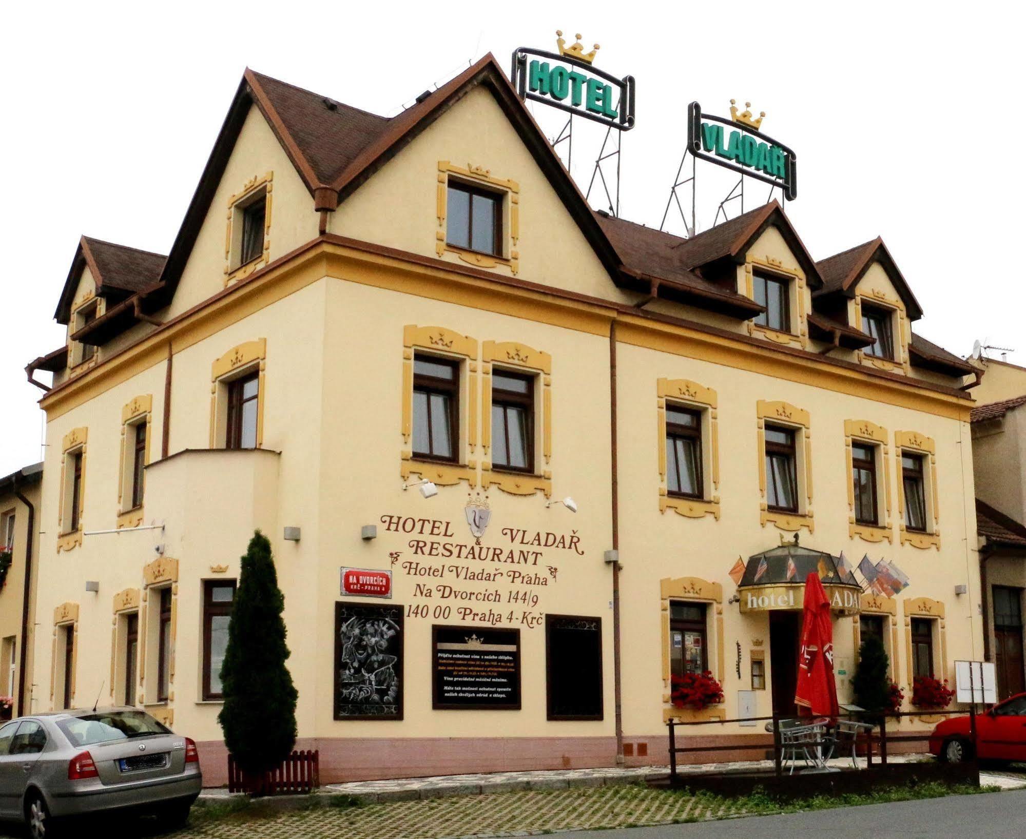 River Star Otel Prag